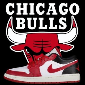 Jordan 1 low "Reverse Black Toe" GS size 7/Women's size 9